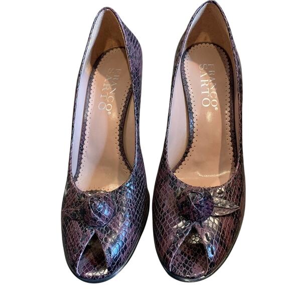 Franco Sarto python snake skin pumps violet Size 8.5 m peep toes 3.5. “ heels - Picture 1 of 7